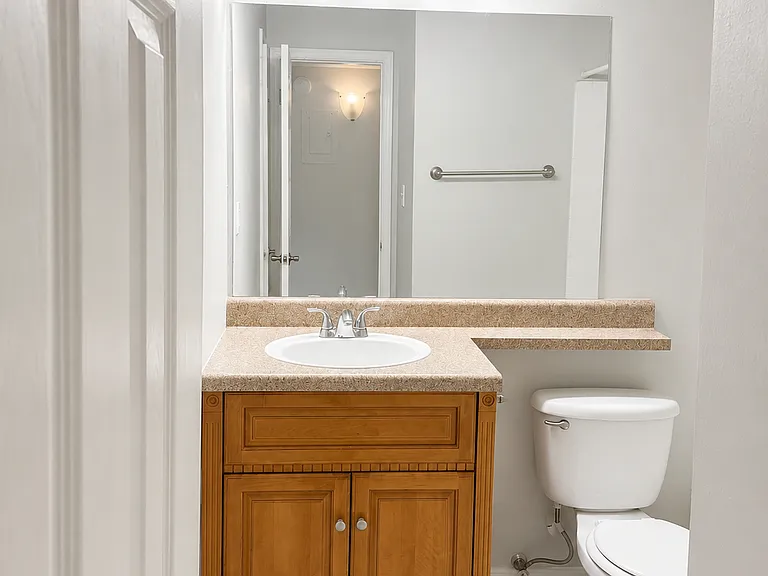 1695 Lee Rd #C210 — Photo 13