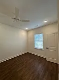 640 Cottage Grove Cir — Photo 13