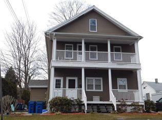 28 Ashley St #B, West Springfield, MA 01089