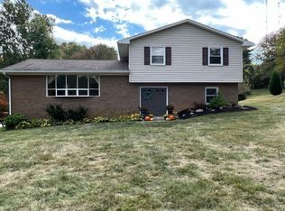 6077 Gardner Rd, Chandler, IN 47610