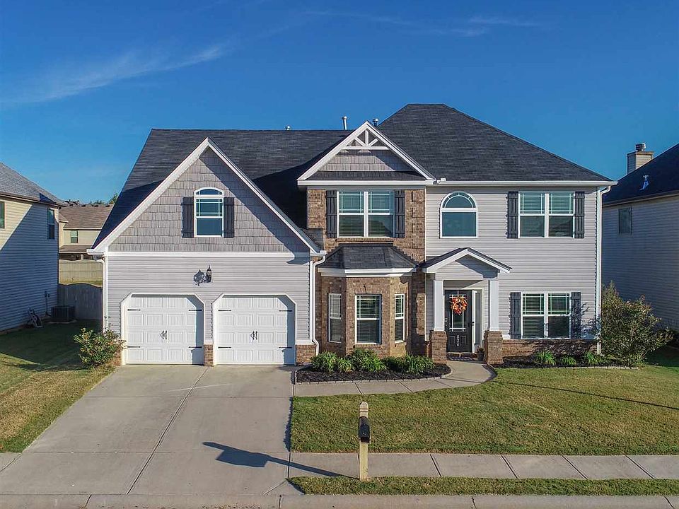 1st image of 824 E Holloway Dr