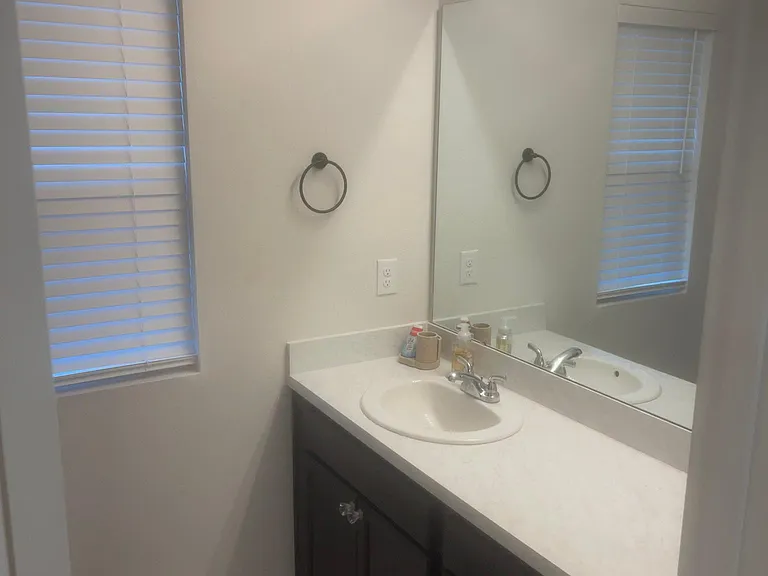 1218 Forest Gate Cir — Photo 17