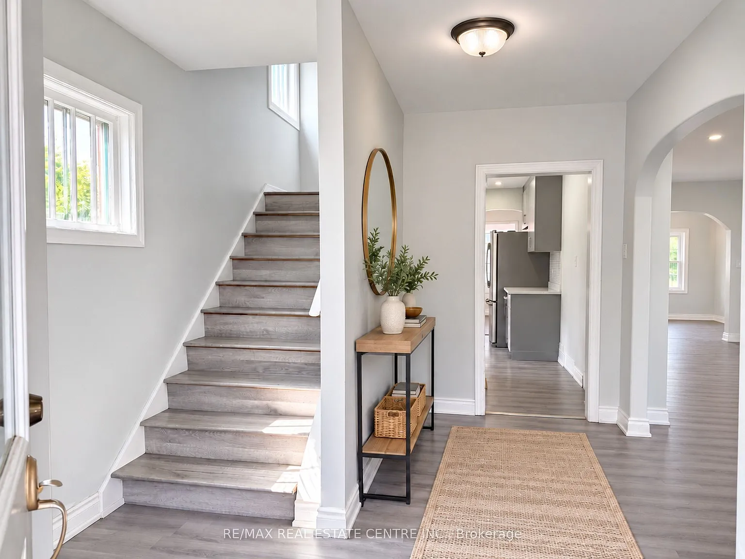 4 bed, $2,100 — Photo 4
