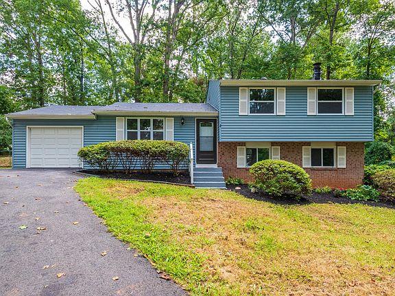 2nd image of 7259 Marr Dr