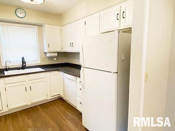 5th image of 2422 E 51st St APT B