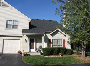 1278 N Knollwood Dr, Palatine, IL 60067