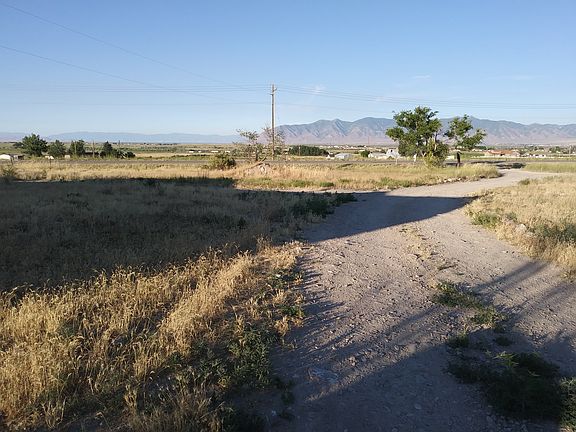 4th image of 623 N Highway 138