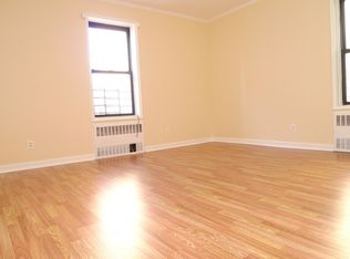 30-98 Crescent St #9, Astoria, NY 11102