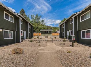 459 4th Ave, Gold Hill, OR 97525