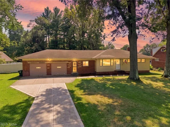10561 Albion Rd, North Royalton, OH 44133