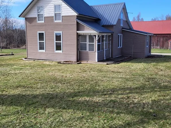 6602 Center Rd E, Sturgeon Bay, WI 54235