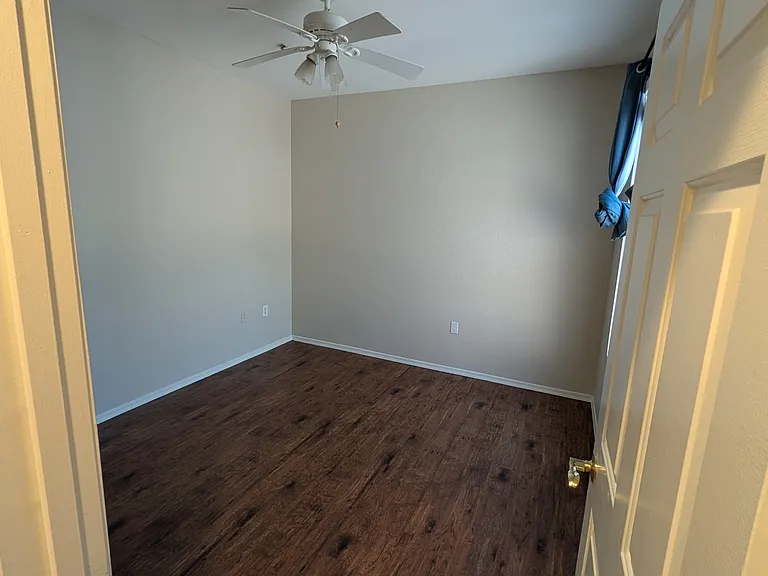 1445 E Broadway Rd #114 — Photo 17