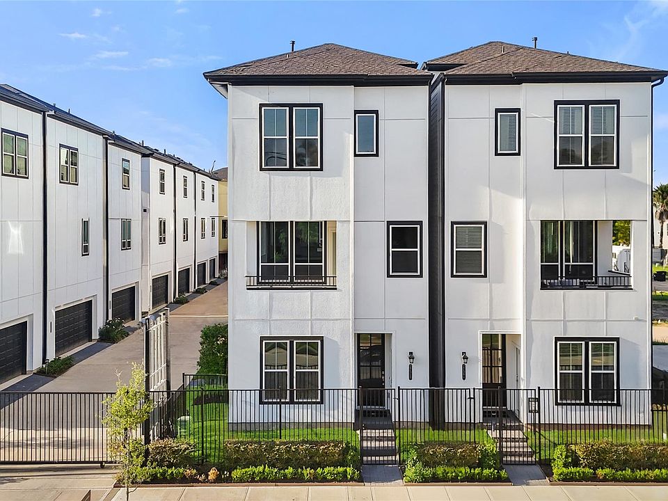 1st image of 2704 Grand Fountains Dr #G