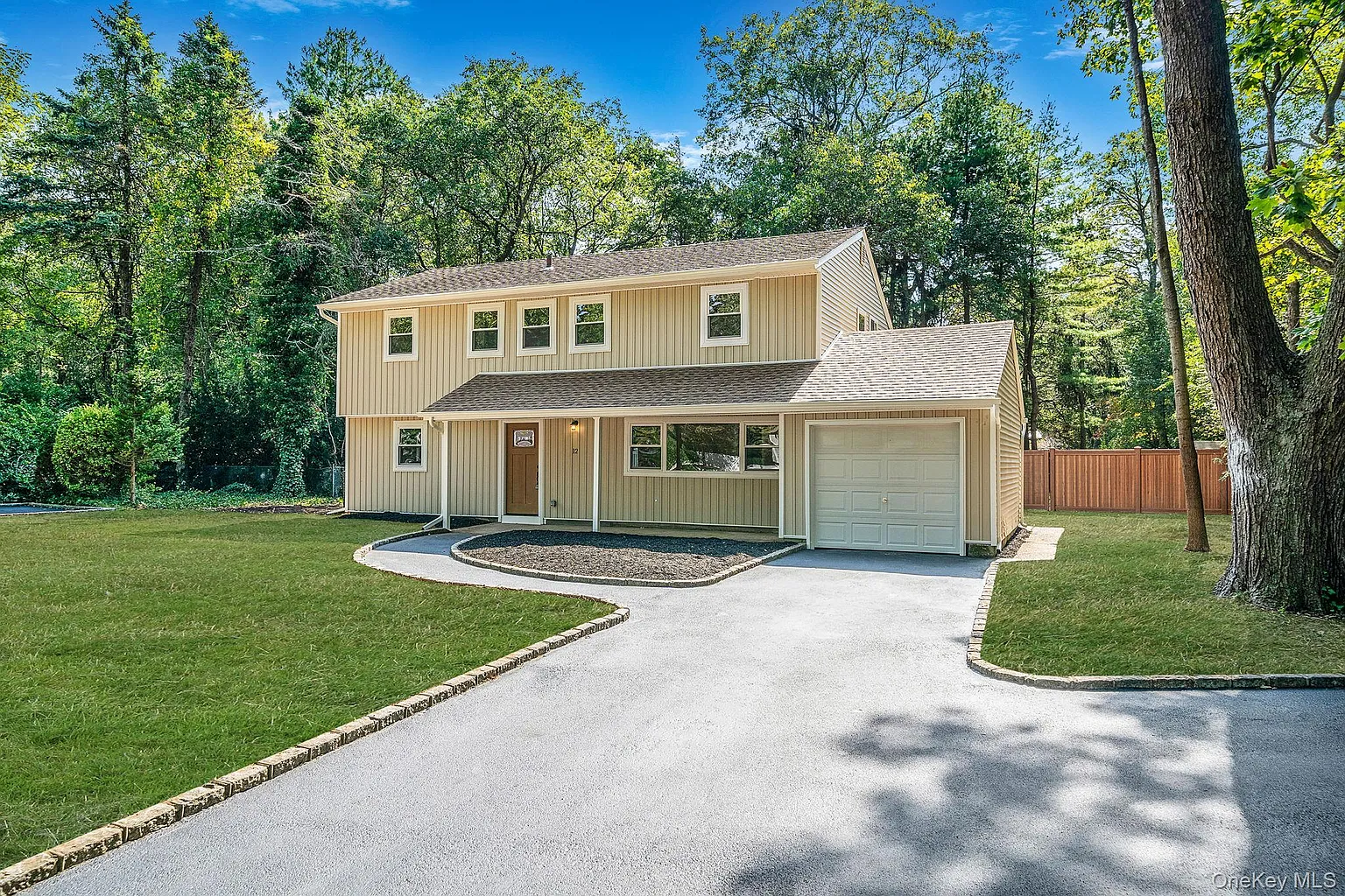 12 Andover Place photo 1