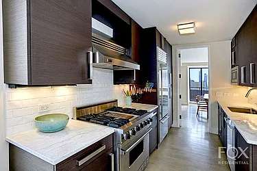 Rented by Fox Residential Group