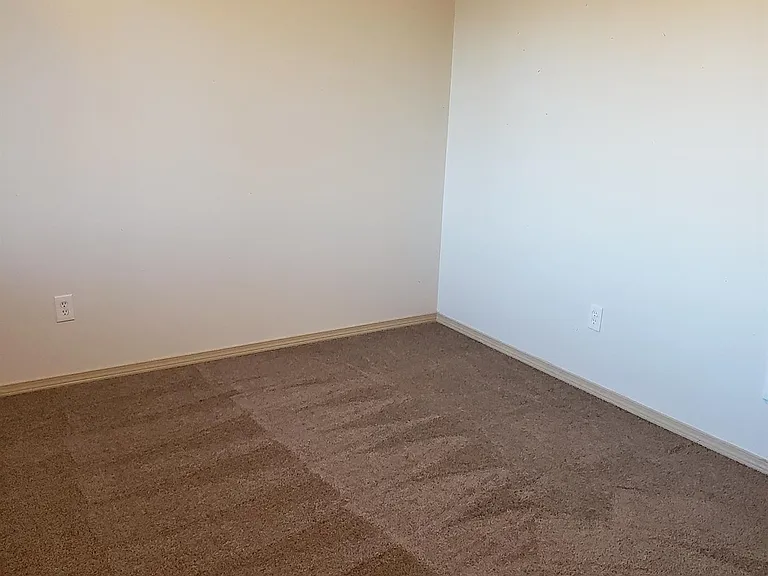 Premier Apartments — Photo 11