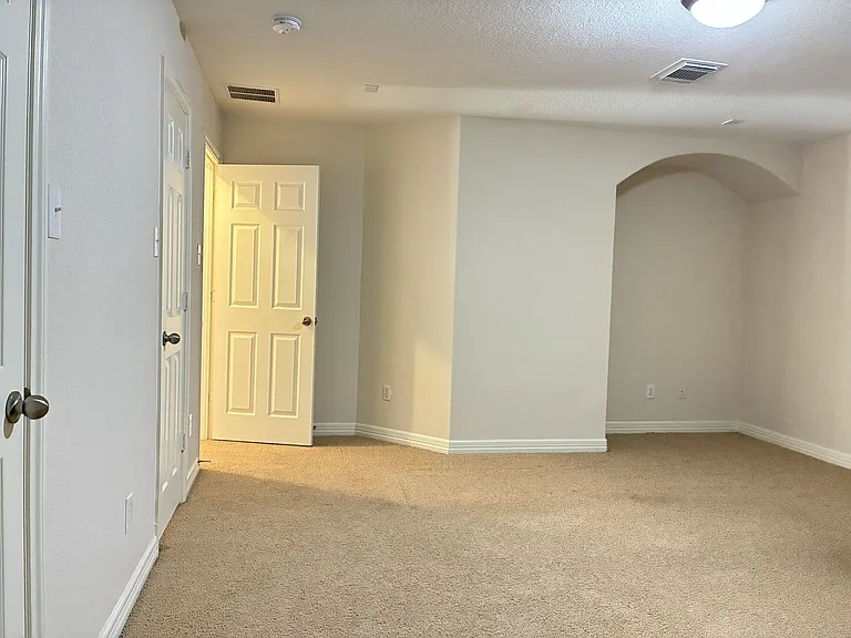 14207 Parable Ln — Photo 19