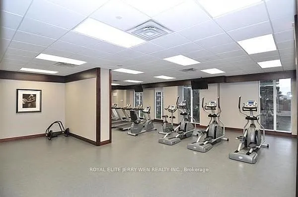 35 Balmuto St #2309 — Photo 3