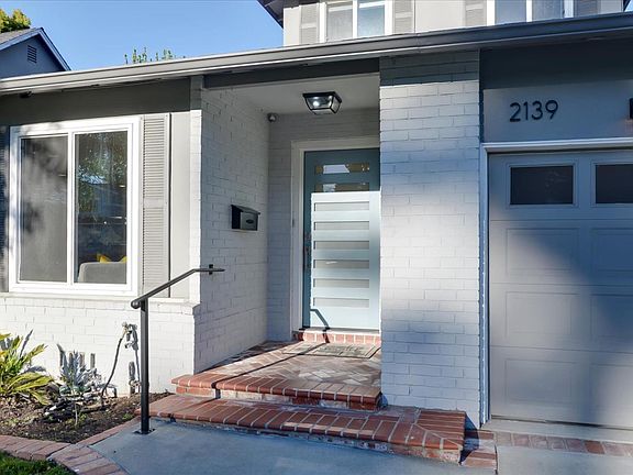 3rd image of 2139 Bellview Dr