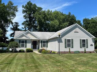 4875 Lovers Ln, Ravenna, OH 44266