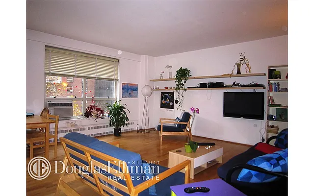 Sold by Douglas Elliman | media 13