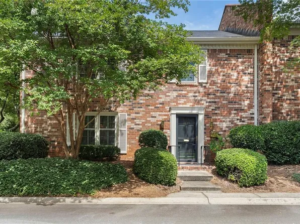 2455 Leafgate Rd, Decatur, GA 30033