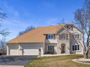 8645 Upland Ln N, Maple Grove, MN 55311