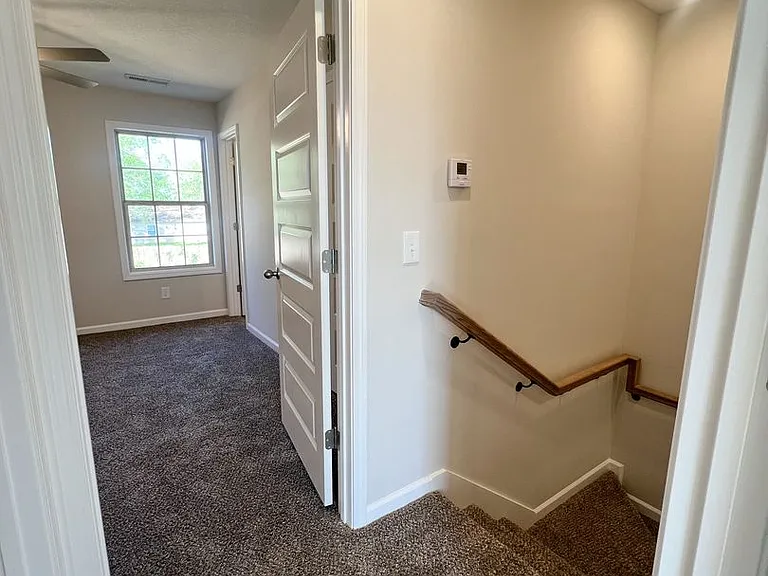 1130 Pembroke Oak Grove Rd — Photo 49