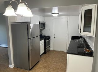 9870 Cordoba Ct APT 1D, Orland Park, IL