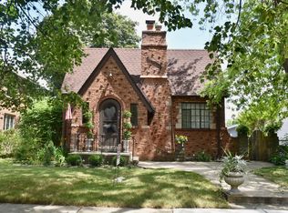 315 S Delphia Ave, Park Ridge, IL 60068