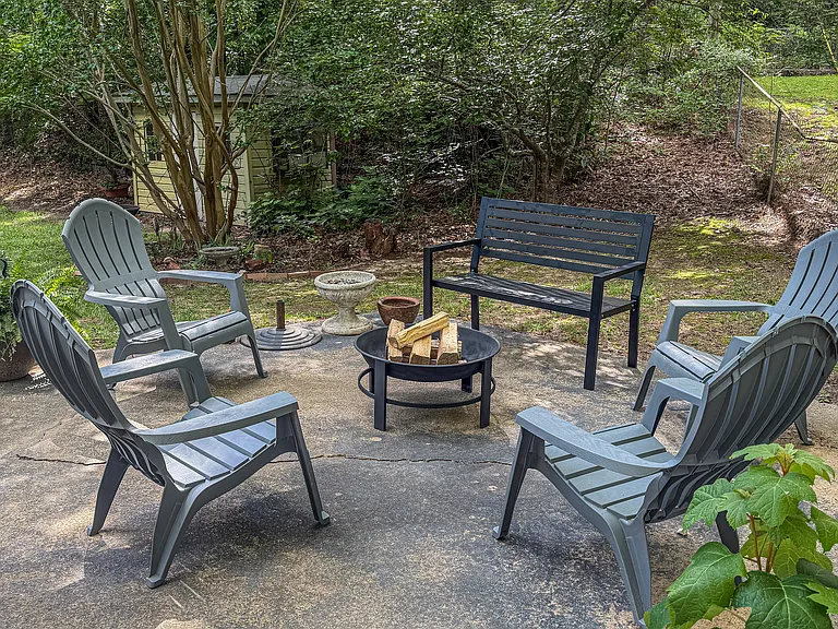 Rosemary Dr — Photo 35