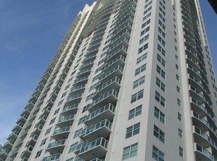 31 SE 5th St APT 305, Miami, FL 33131