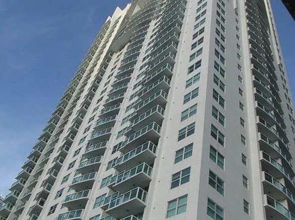 31 SE 5th St, Miami, FL