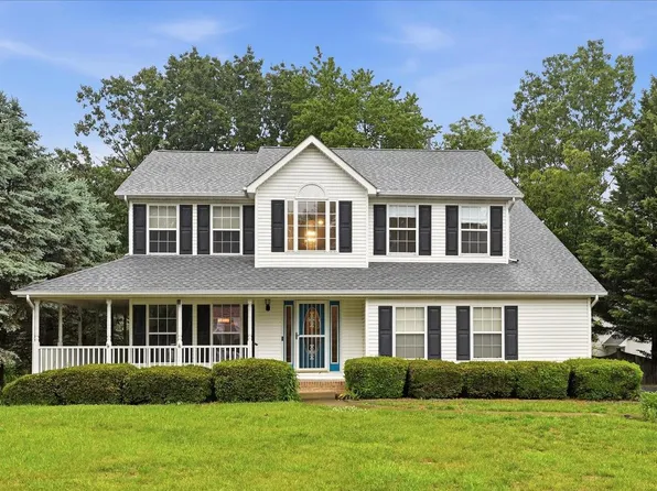 237 Asbury Rd, Winchester, VA 22602