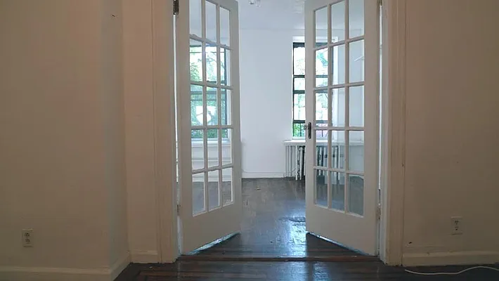 Rented by Downtown Mgt & Realty LLC | media 19