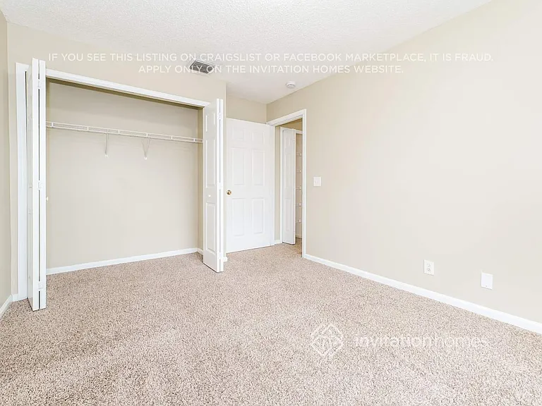 15062 Oak Chase Ct — Photo 12