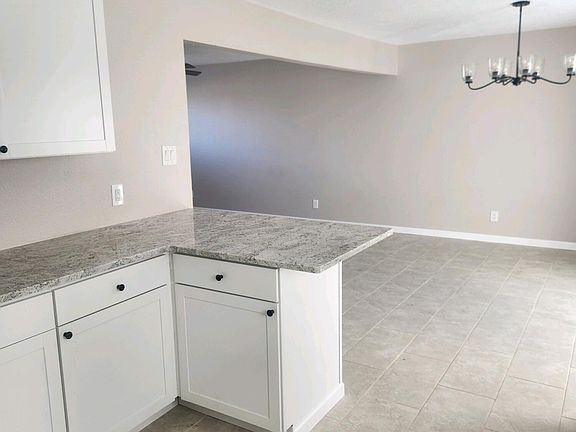 4th image of 9512 Dona Rowena Ave NE
