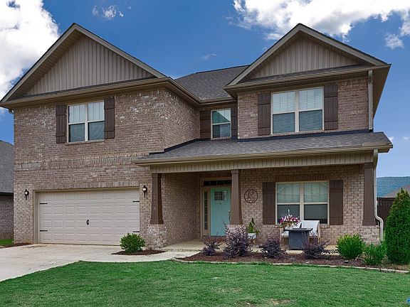 2nd image of 118 Edmund Cir