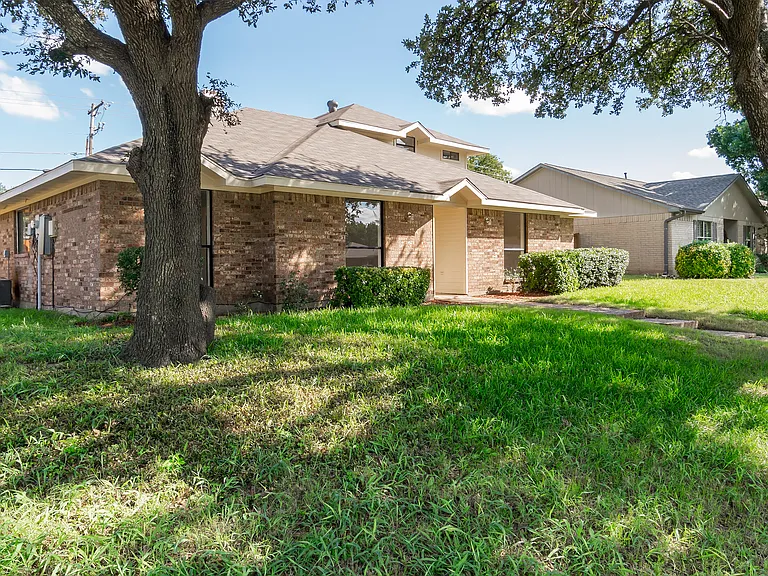 6536 Bronze Leaf Dr — Photo 29