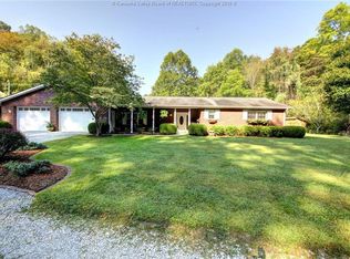 266 Mollygrove Rd, Saint Albans, WV 25177