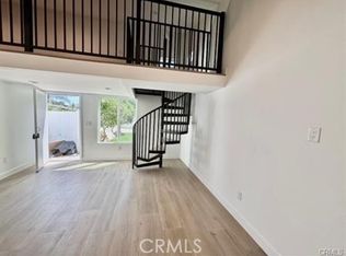 7919 Bothwell Rd, Reseda, CA 91335