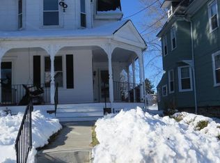 19 Hewett Rd, Wyncote, PA 19095