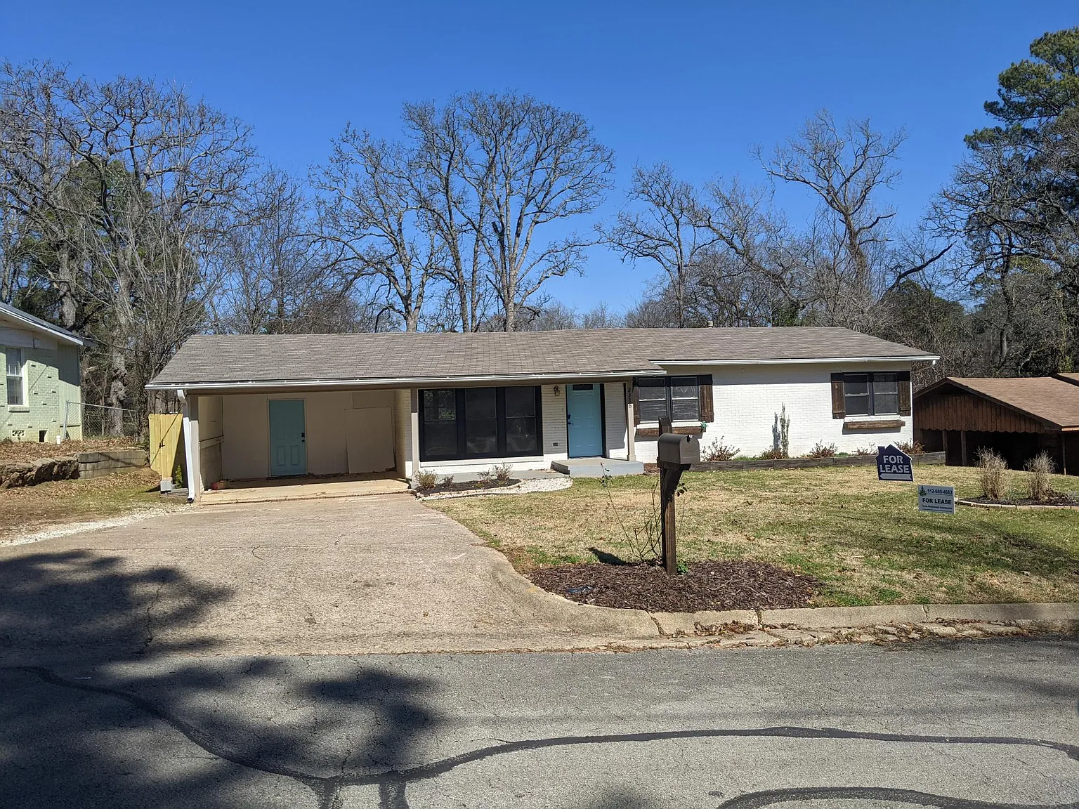 2316 Alta Mira Dr — Photo 2
