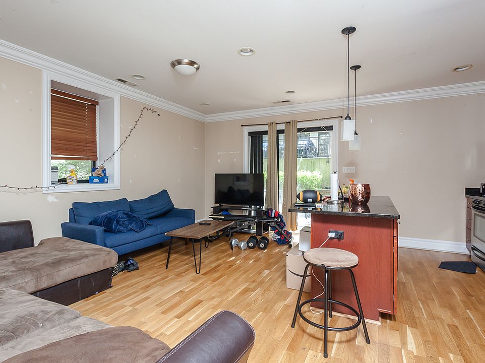1st image of 1707 N Crilly Ct APT G