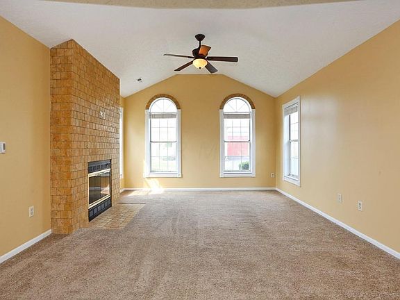 5th image of 4994 Deer Forest Pl
