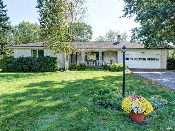 44 Riverbend Drive, Stonington, CT 06355