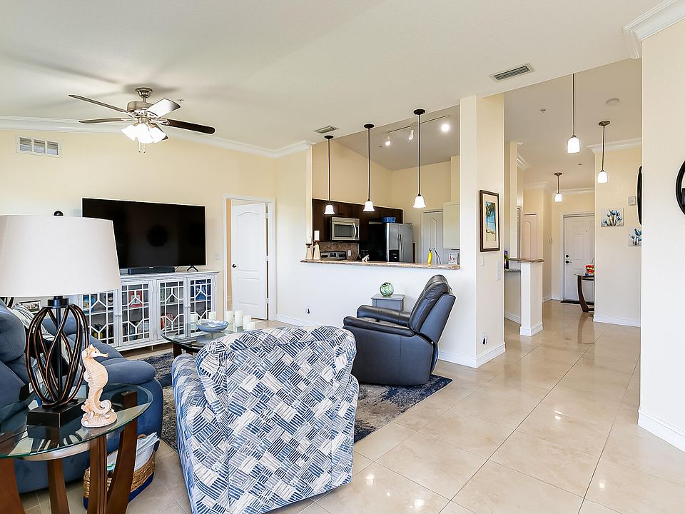 Linkside At Gator Trace Condominiums 4190 Gator Greens Way Fort