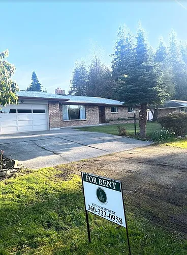 2284 Cedar Ln Photo 1