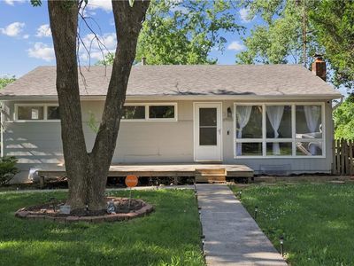 6905 E 69th St, Kansas City, MO, 64133