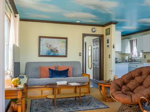 5043 Cape May Ave, San Diego, CA 92107